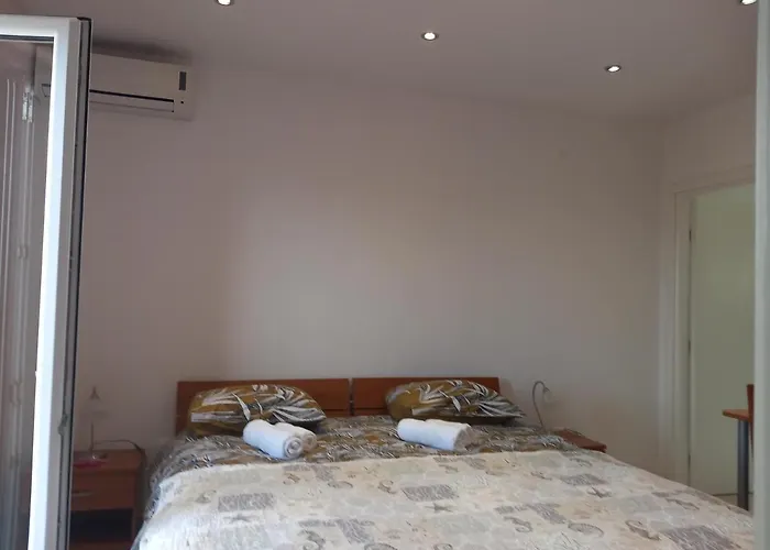 Apartment Mitan