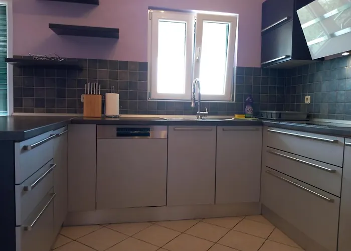 Apartment Mitan Tučepi