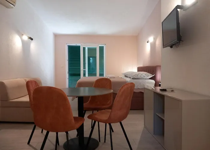Apartment Mitan *